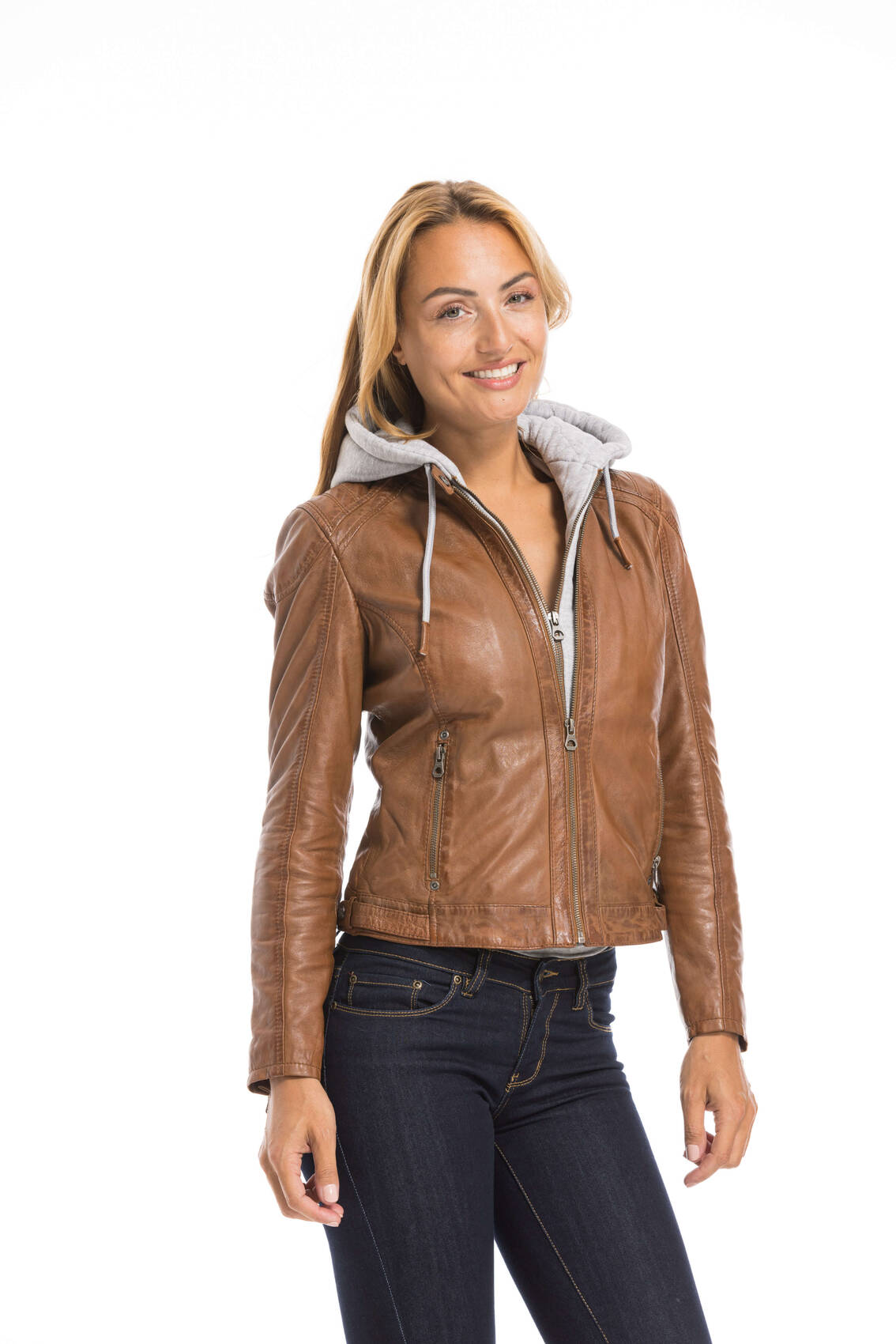 CG-23-FEMME-14566-COGNAC-21983