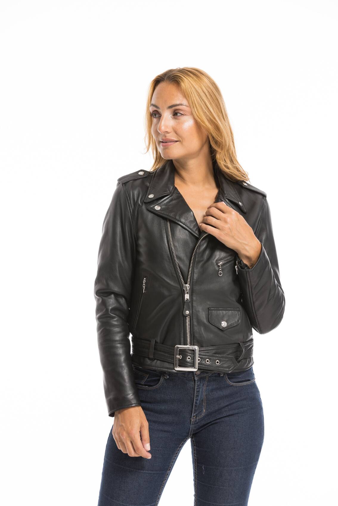 CG-23-FEMME-LCW8600-NOIR-23430