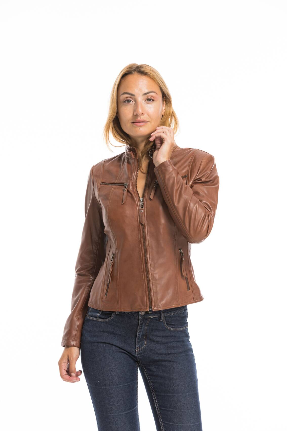 CG-23-FEMME-P1401-DARK-COGNAC-22775