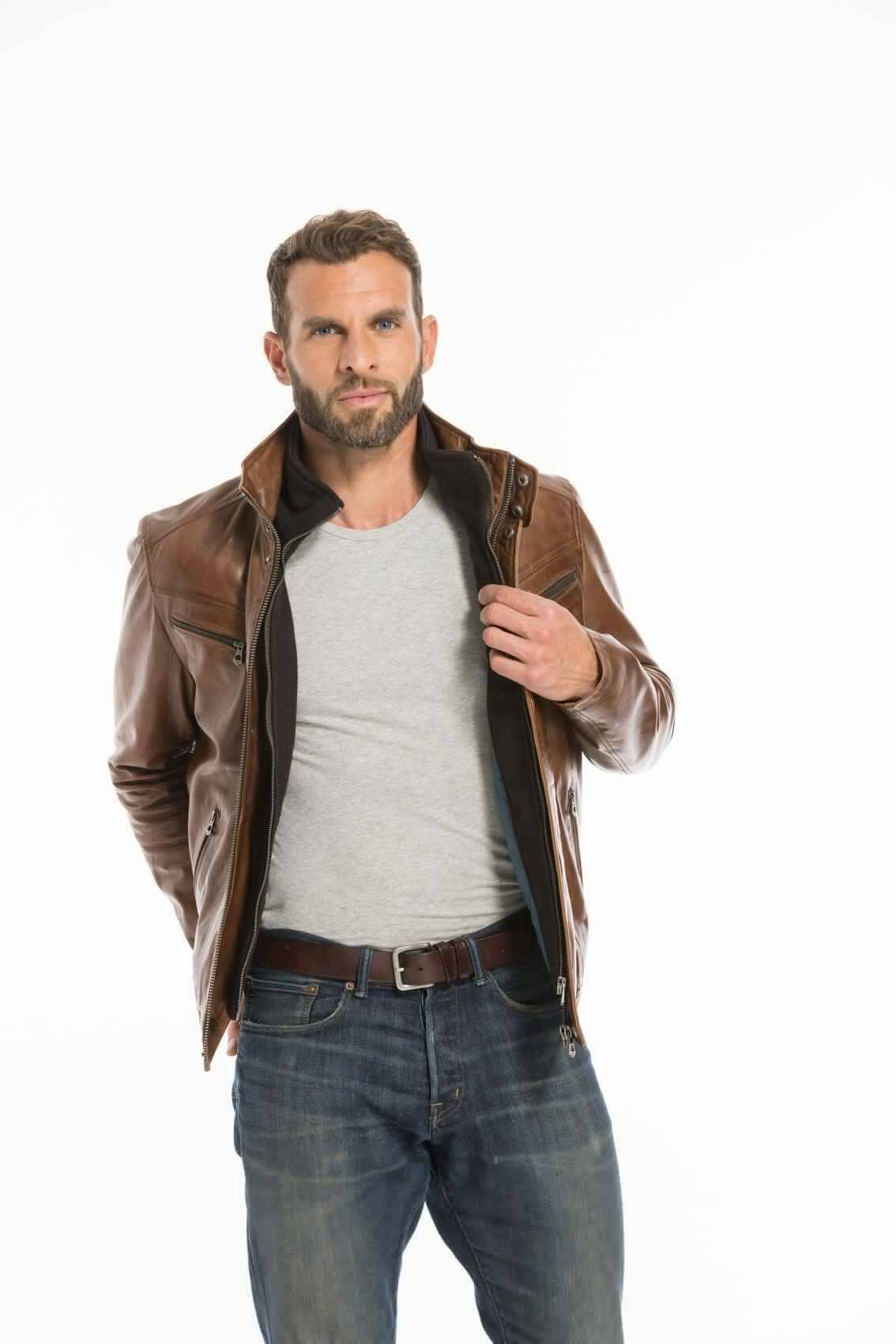 CG-23-HOMME-101737-BISON-25177