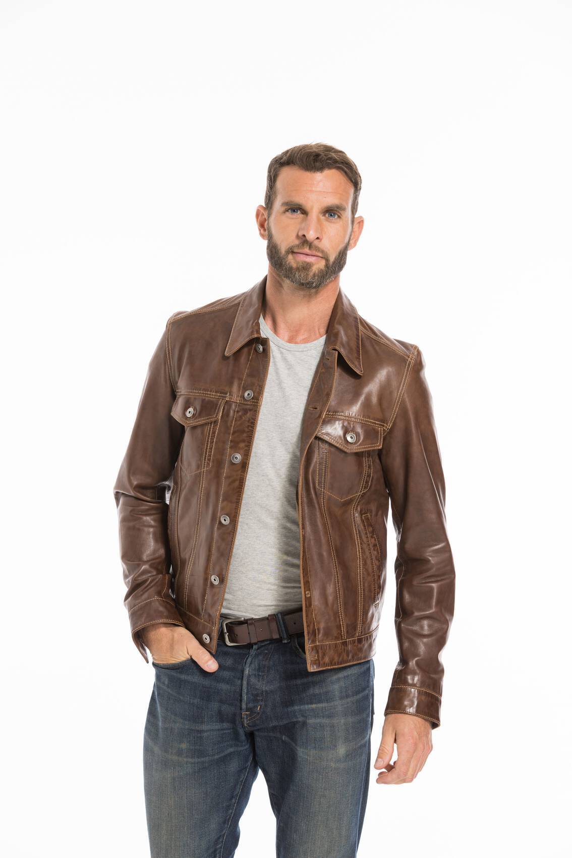 CG-23-HOMME-101846-BISON-25006