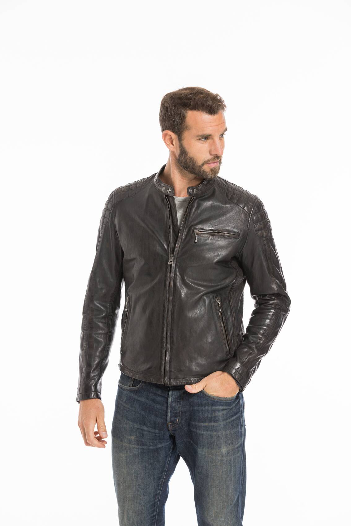 CG-23-HOMME-102430-NOIR-24635