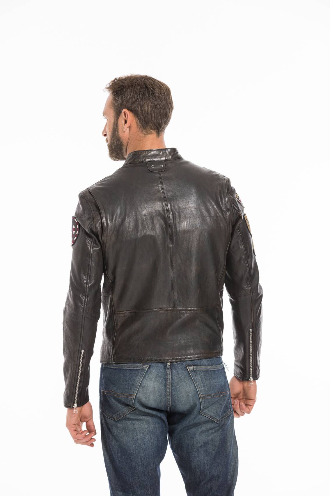 CG-23-HOMME-102432-NOIR-25826