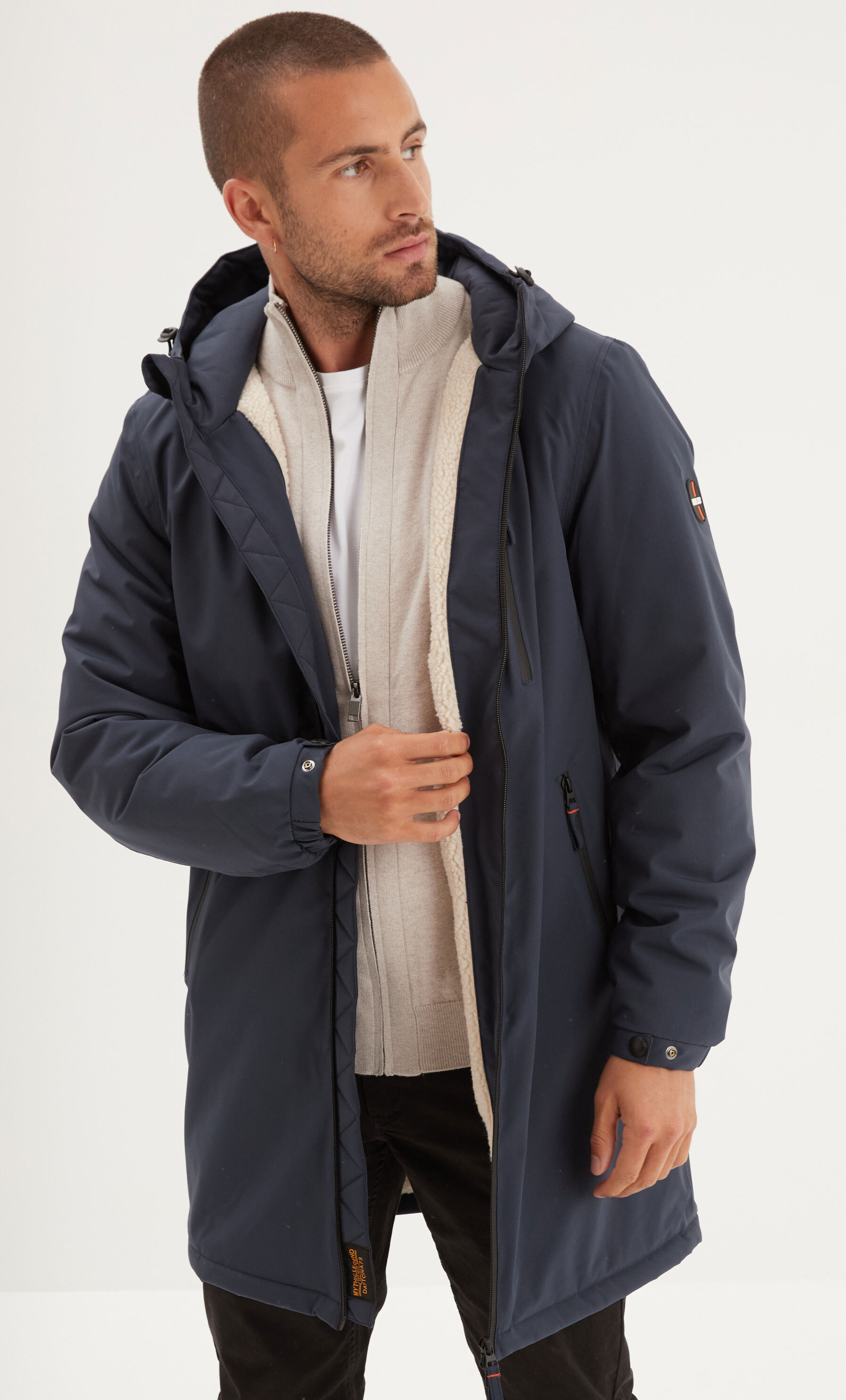 Regen-navy-(2)